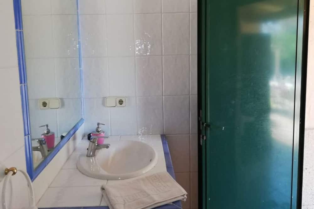 Photo of Bathroom in Es Garrovers