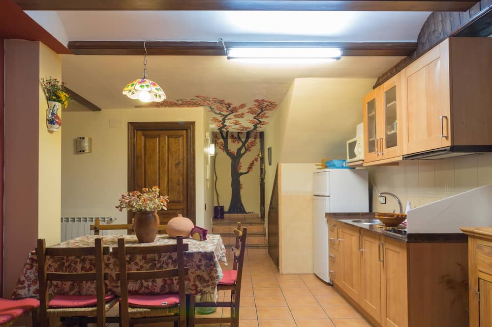 Photo of Kitchen in Lumbreras