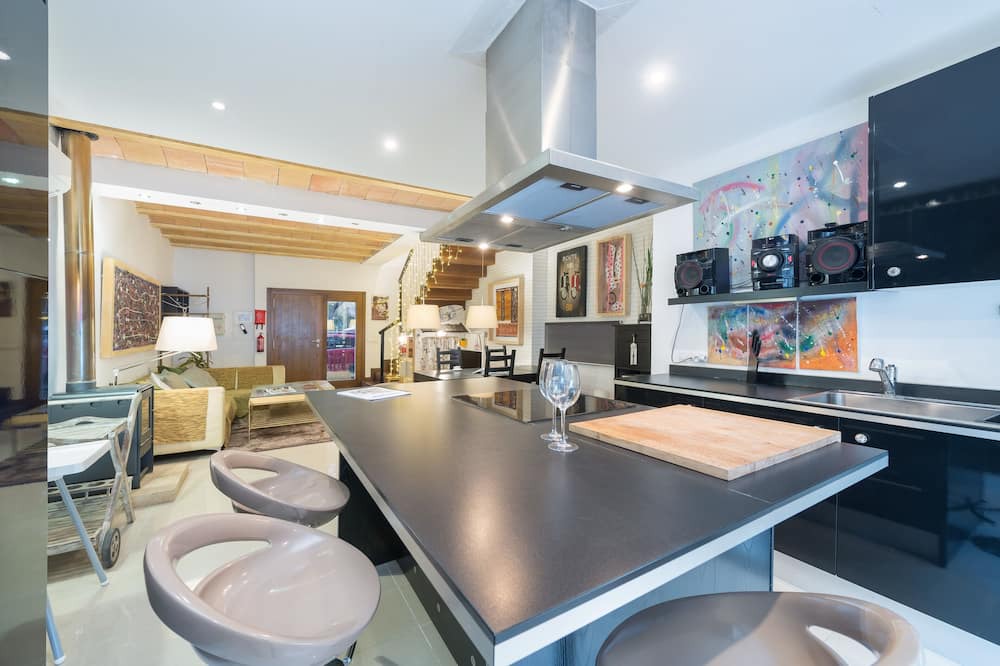 Photo of Kitchen in Puerto Maritimo