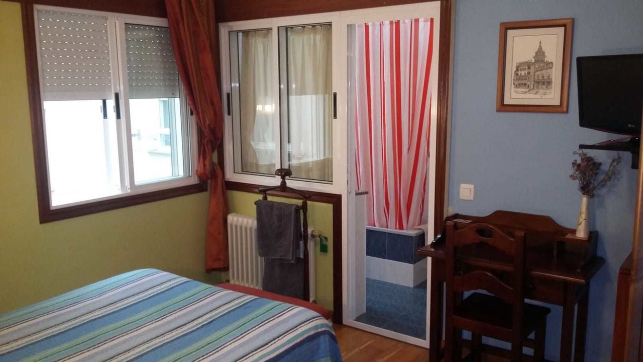 Photo of Bathroom in Figueras (Castropol)