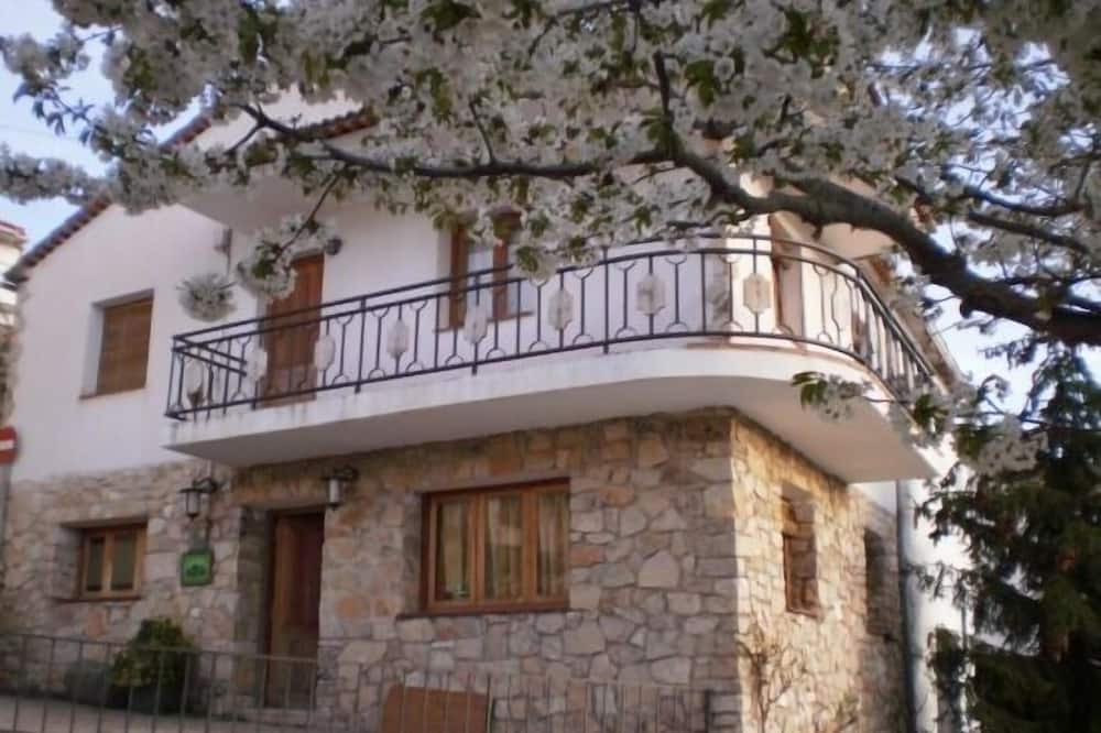 Photo of Outdoor in Huelamo