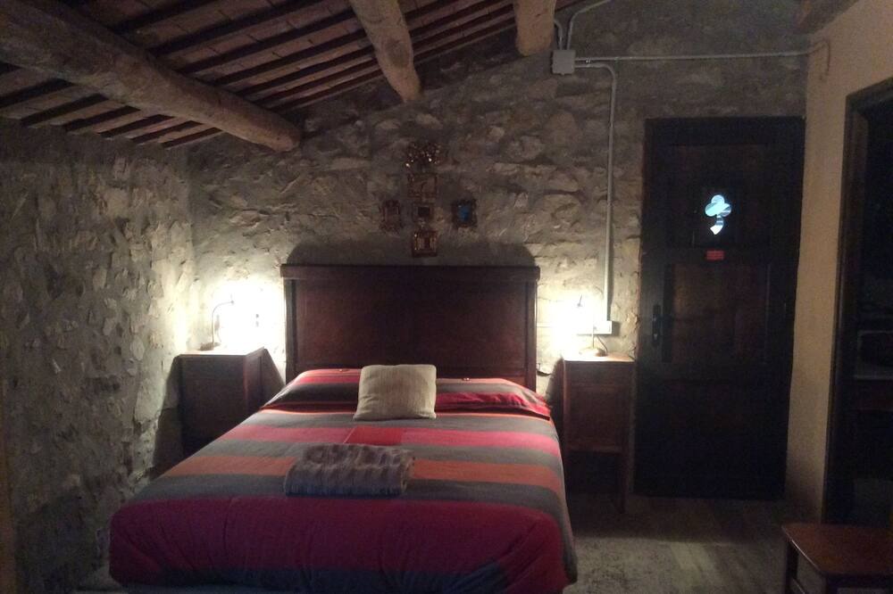 Photo of Bedroom in Santa Coloma de Farners