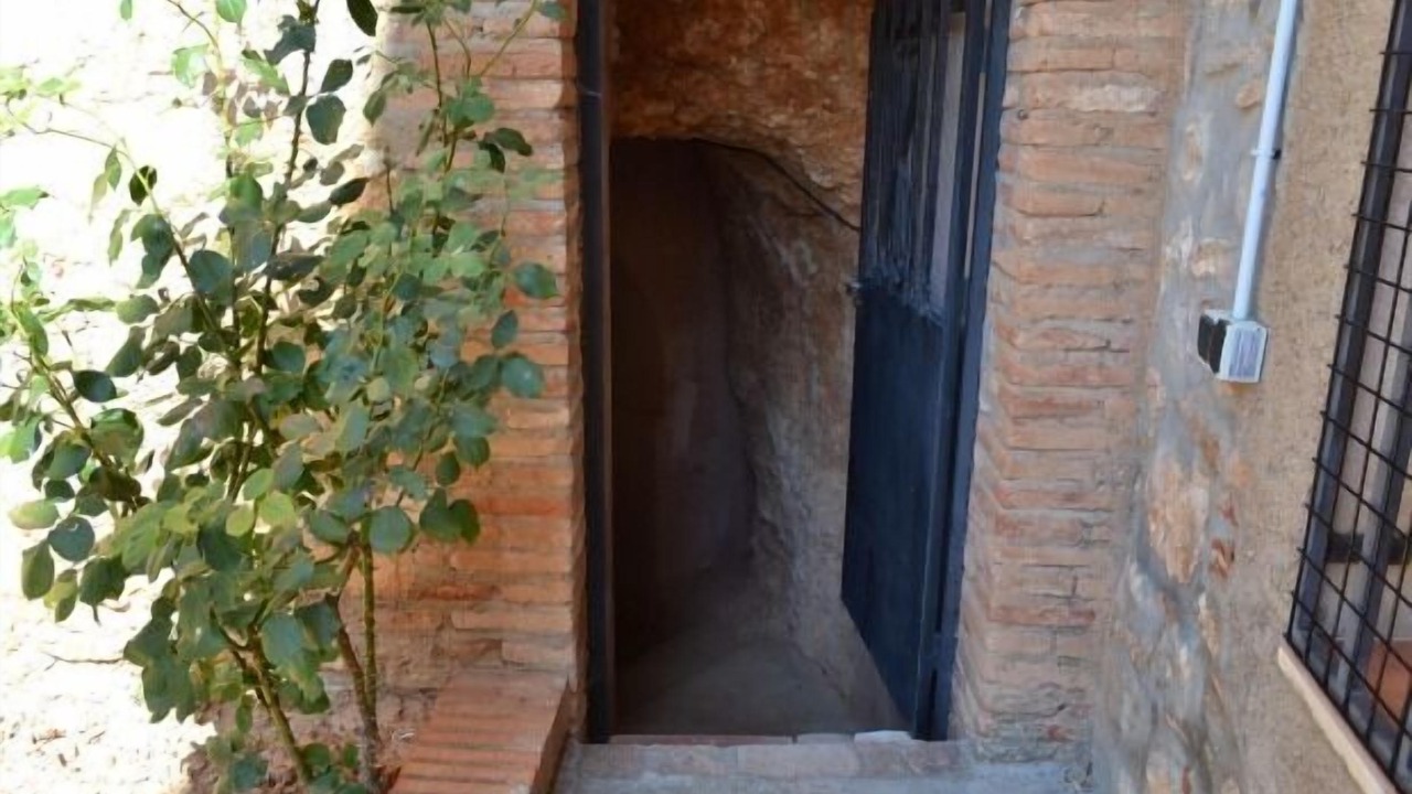 Photo of Outdoor in Hita