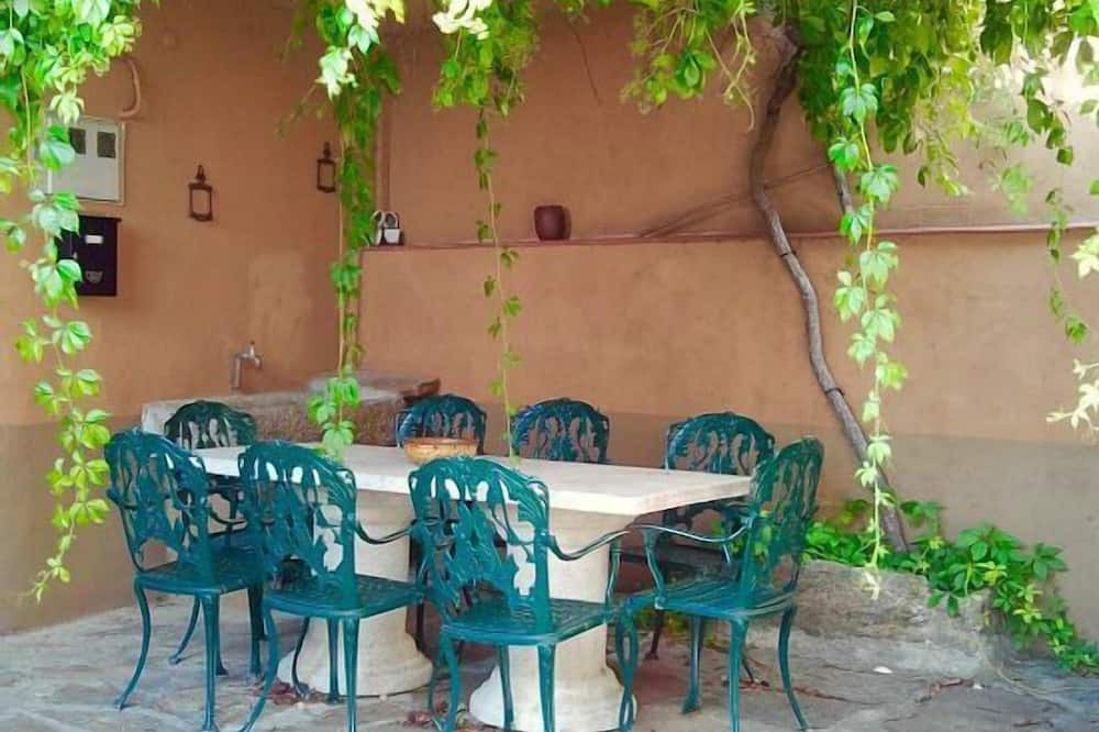 Photo of Patio Balcony in Gascuena de Bornova