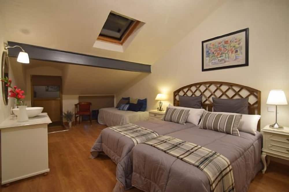 Photo of Bedroom in Gascuena de Bornova