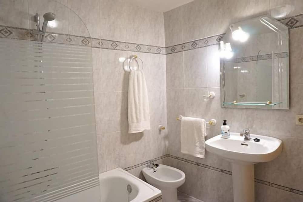 Photo of Bathroom in Gascuena de Bornova