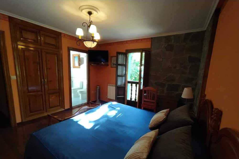 Photo of Bedroom in Llamigo