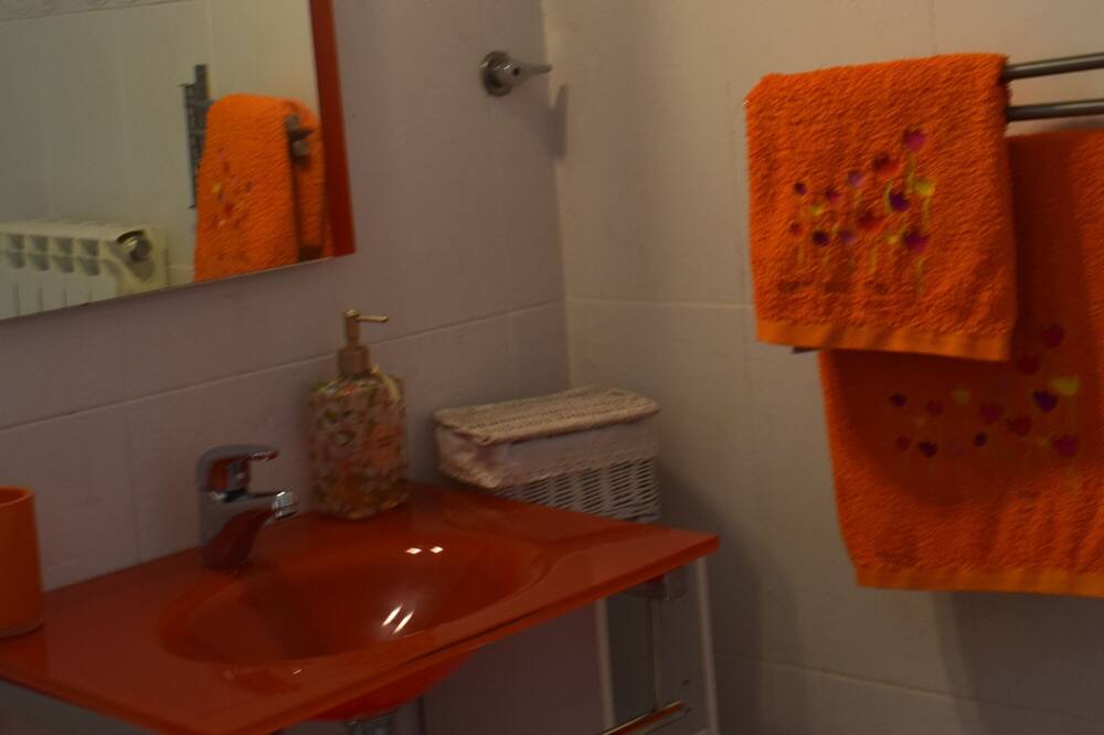 Photo of Bathroom in Caldearenas