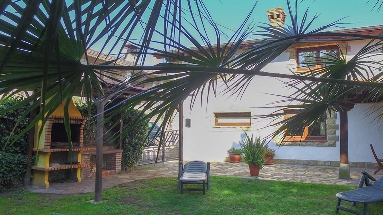 Photo of Outdoor in Lamadrid
