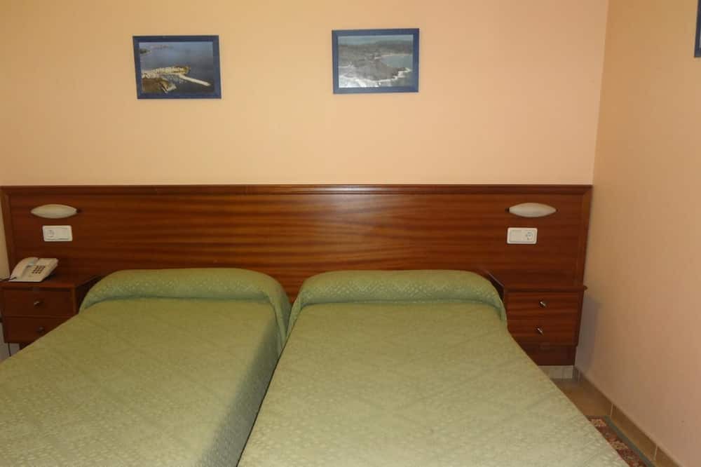 Photo of Bedroom in Naron