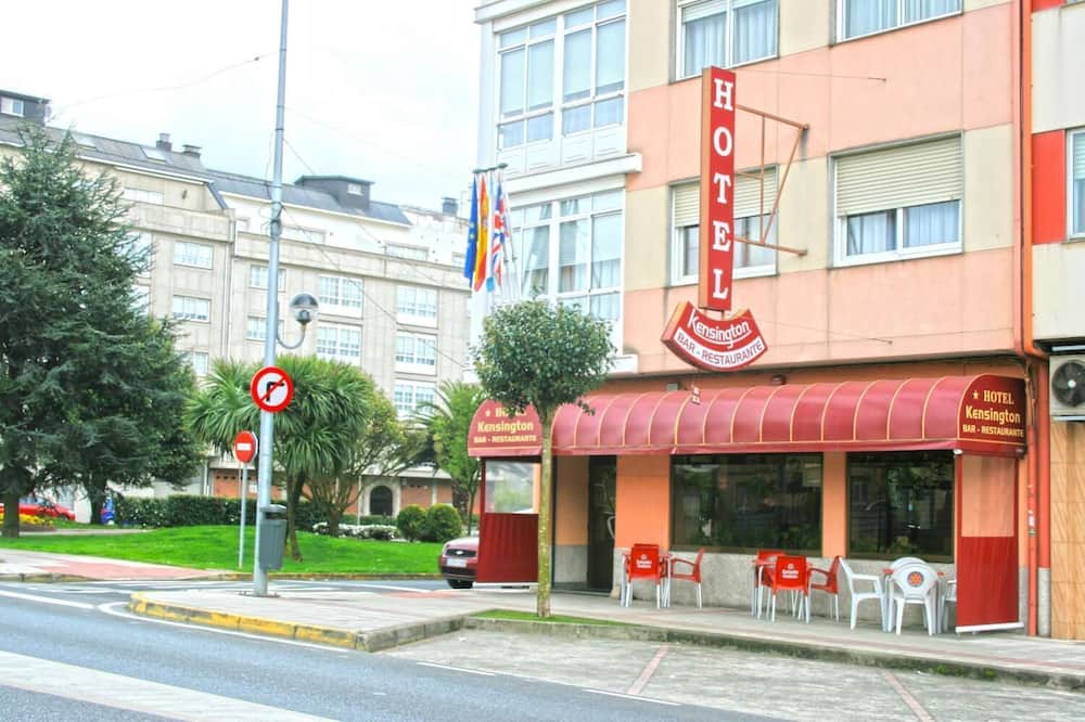 Photo of Outdoor in Naron