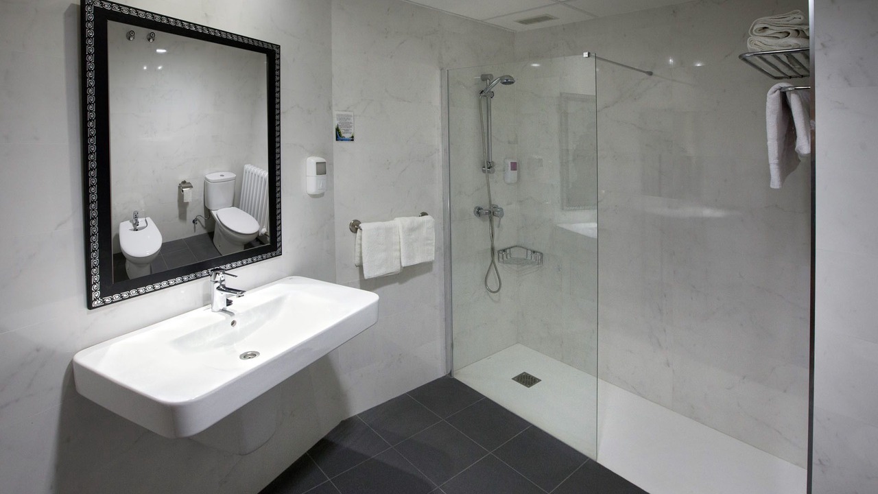 Photo of Bathroom in Najera
