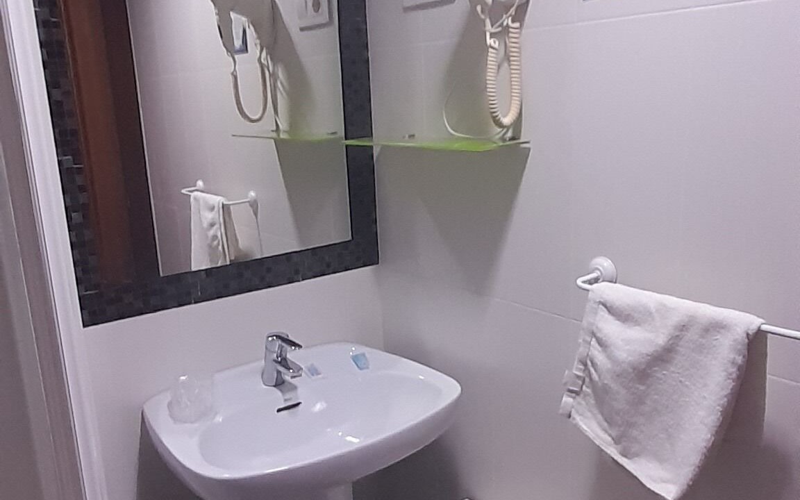 Photo of Bathroom in Najera