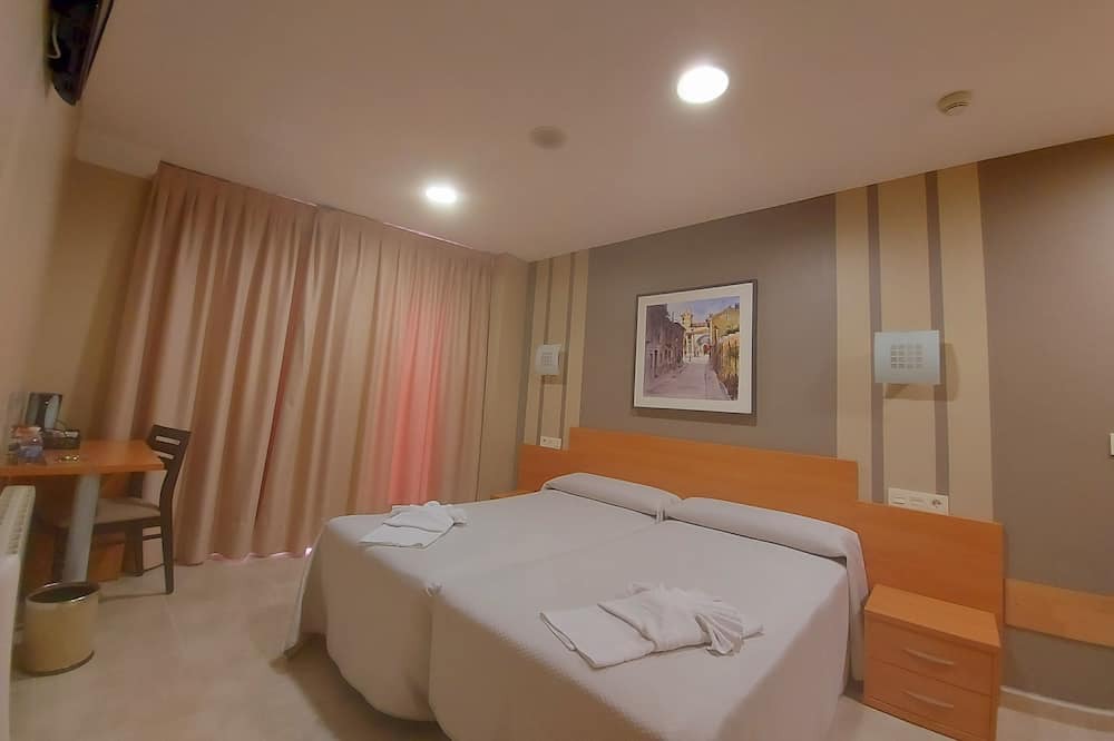 Photo of Bedroom in Fromista