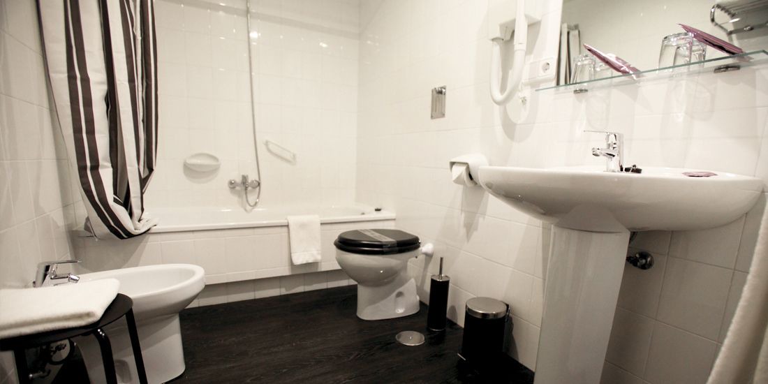 Photo of Bathroom in Solares