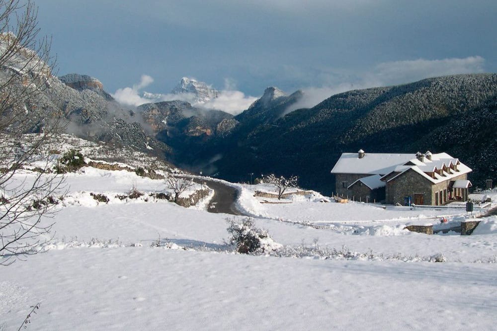 Photo of Outdoor in Nerin