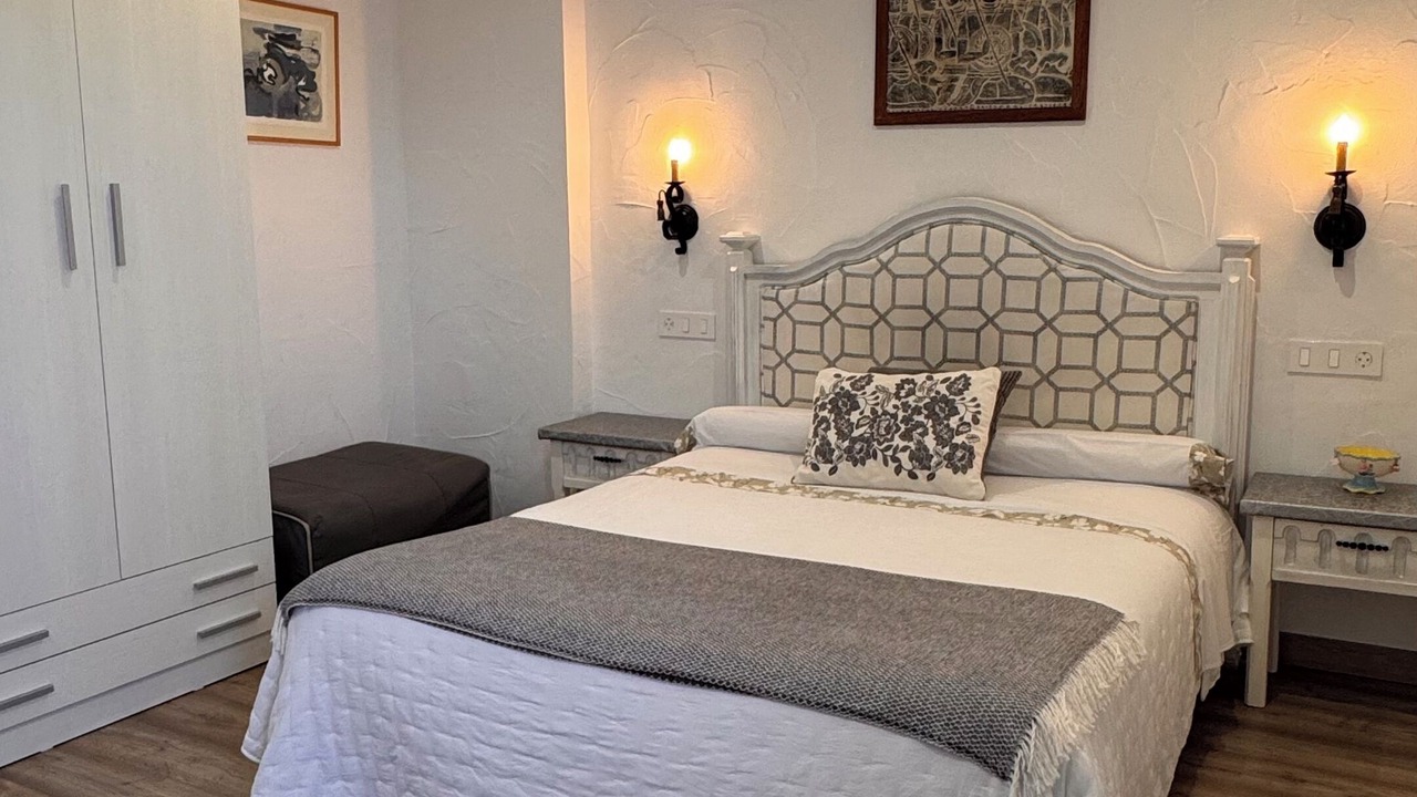 Photo of Bedroom in Alarcon