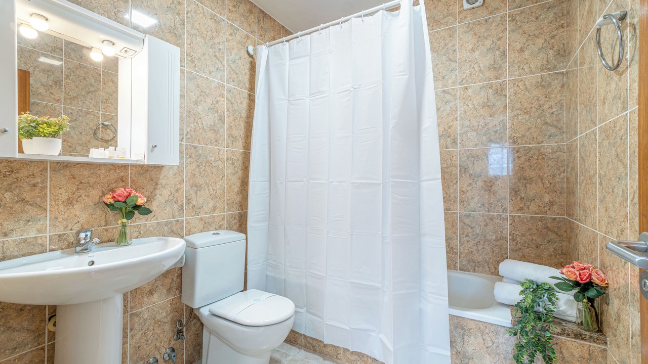 Photo of Bathroom in Castello d'Empuries