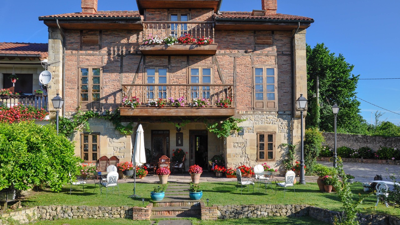 Photo of Outdoor in Helguera