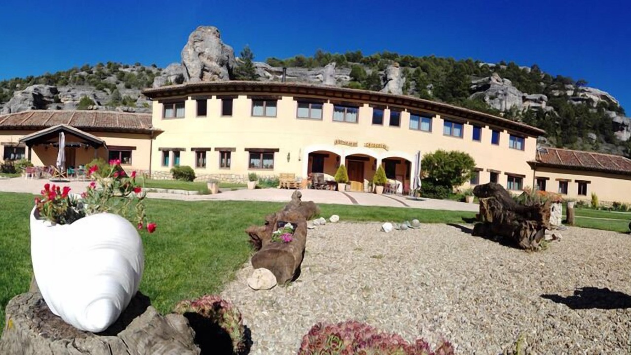 Photo of Buildings in Grado del Pico