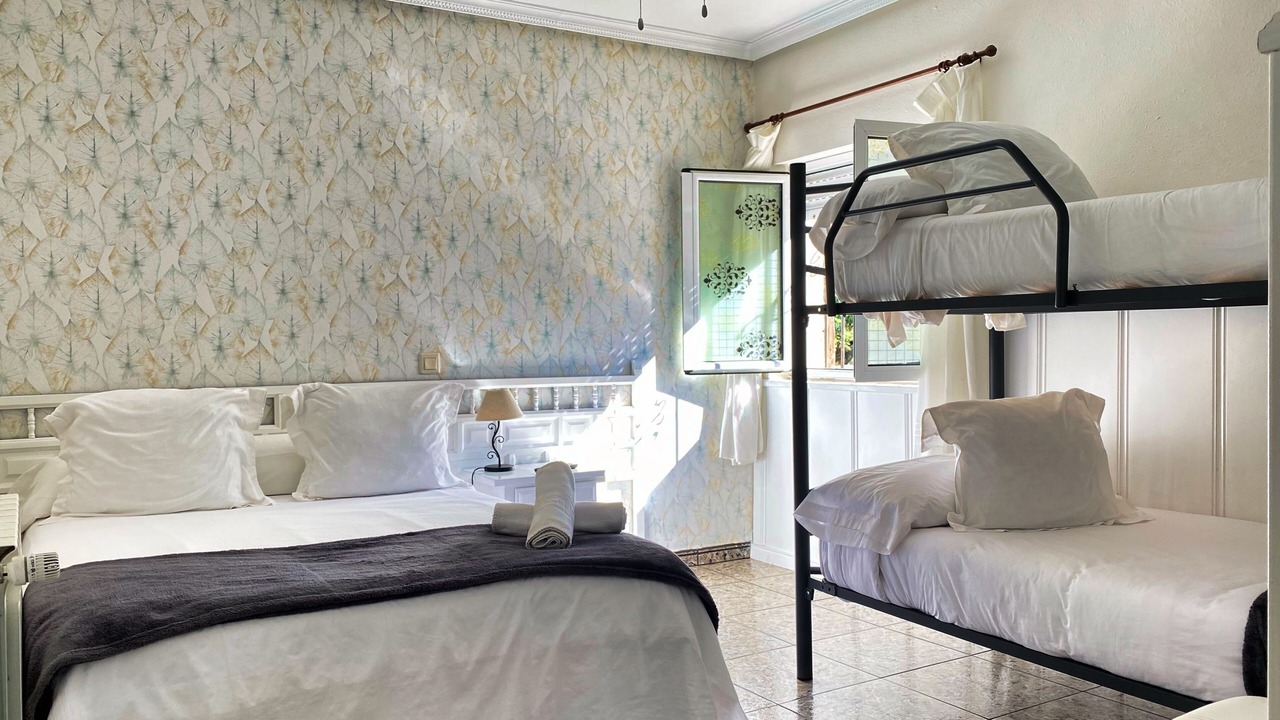 Photo of Bedroom in Isla