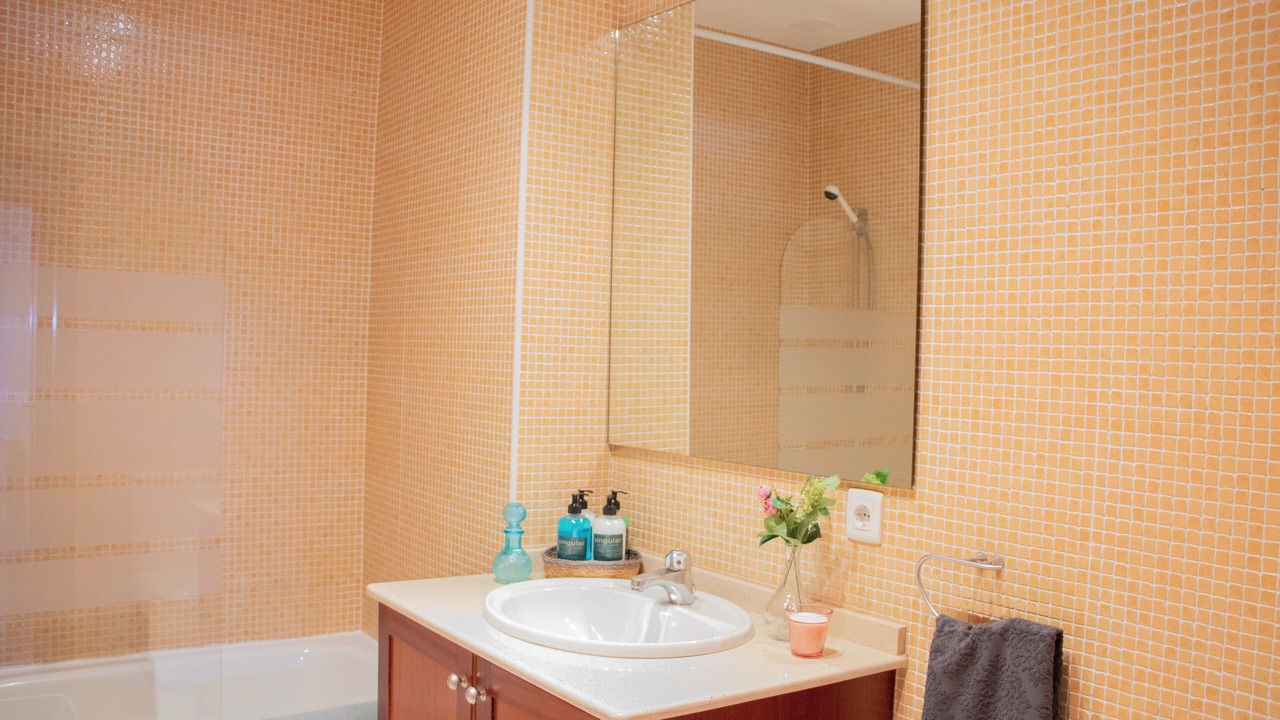Photo of Bathroom in Teo