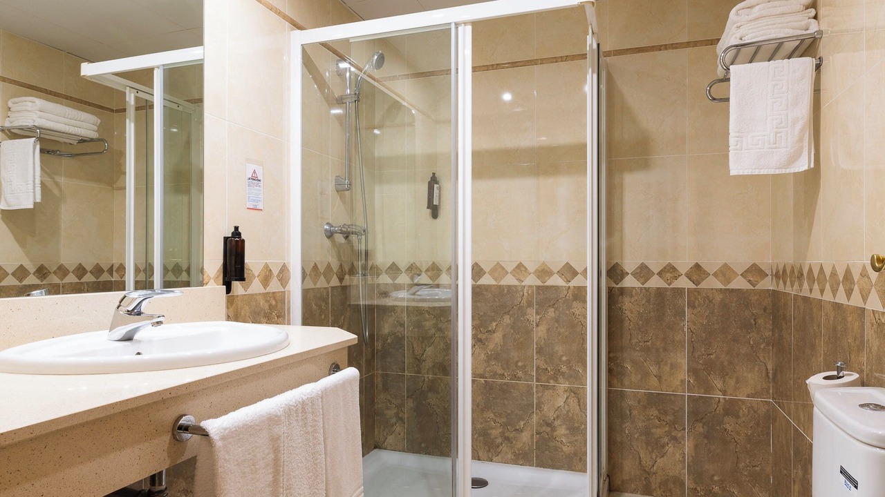 Photo of Bathroom in Chisagues