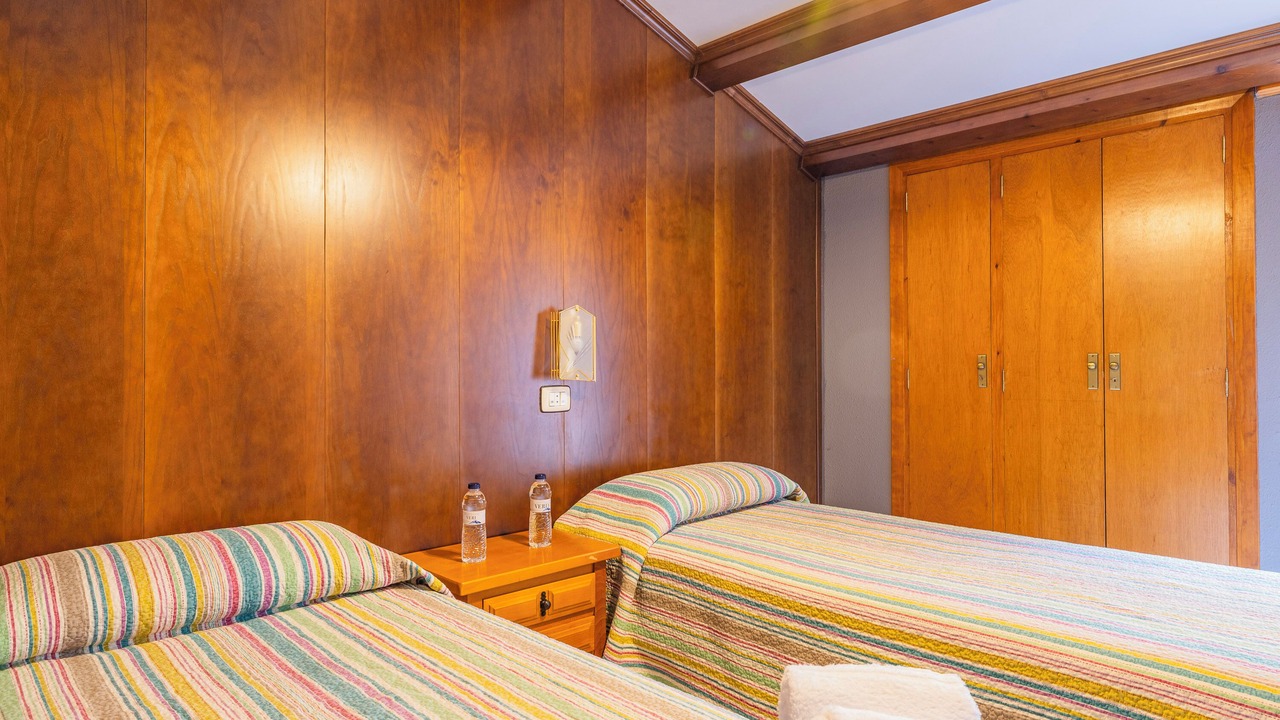 Photo of Bedroom in Chisagues
