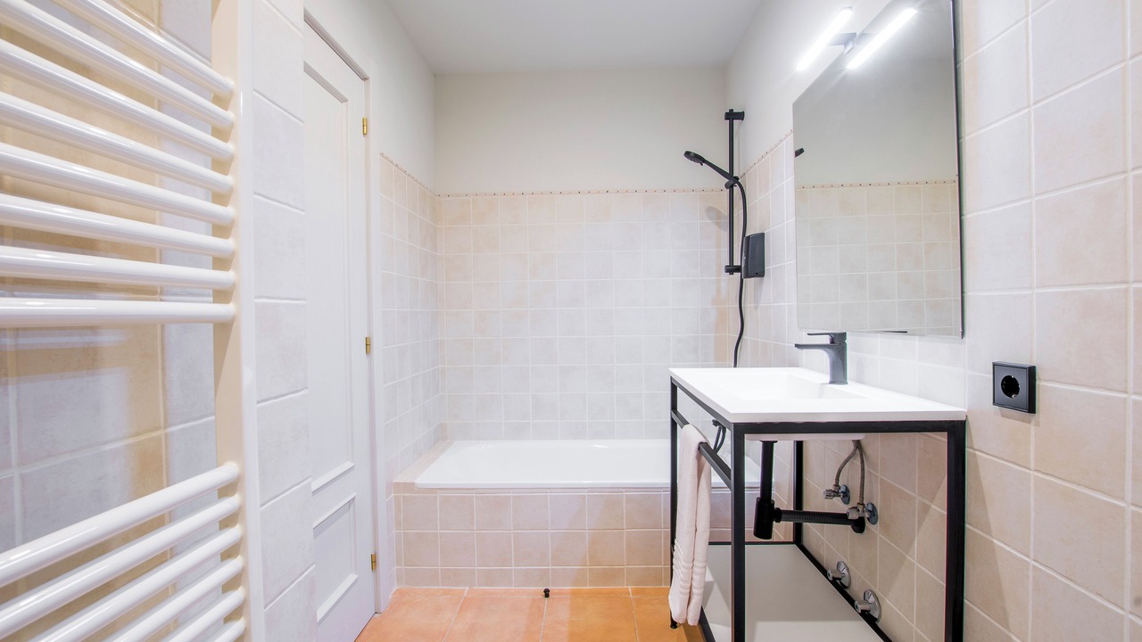 Photo of Bathroom in Llivia