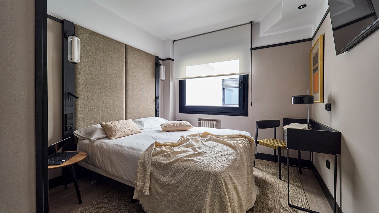 Photo of Bedroom in Oviedo City Centre