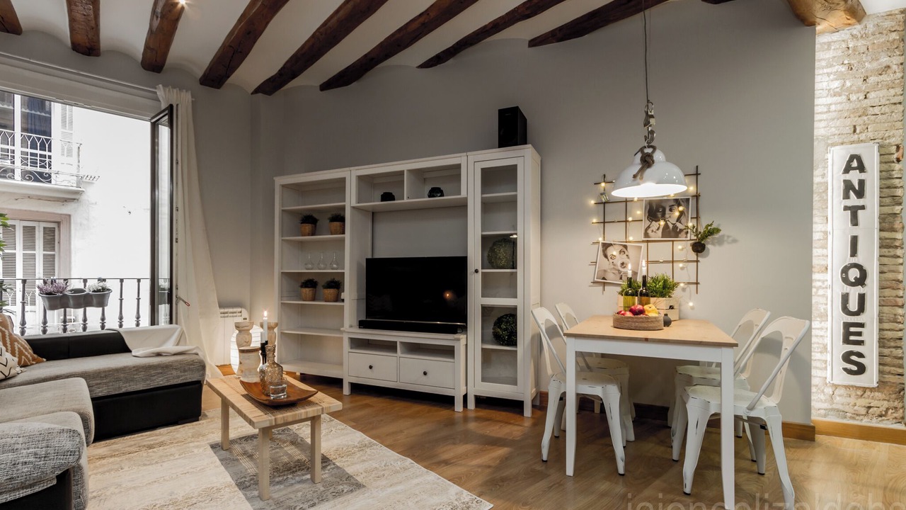Photo of Livingroom in Old Town