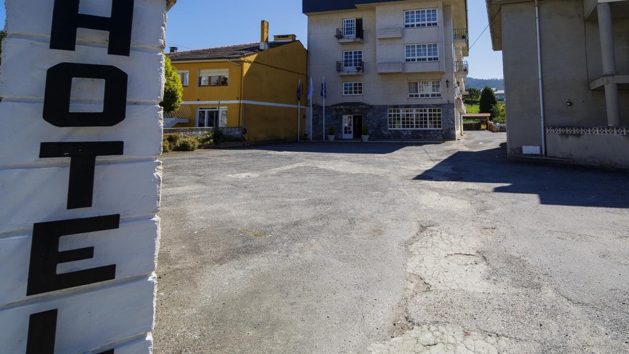 Photo of Others in Covas
