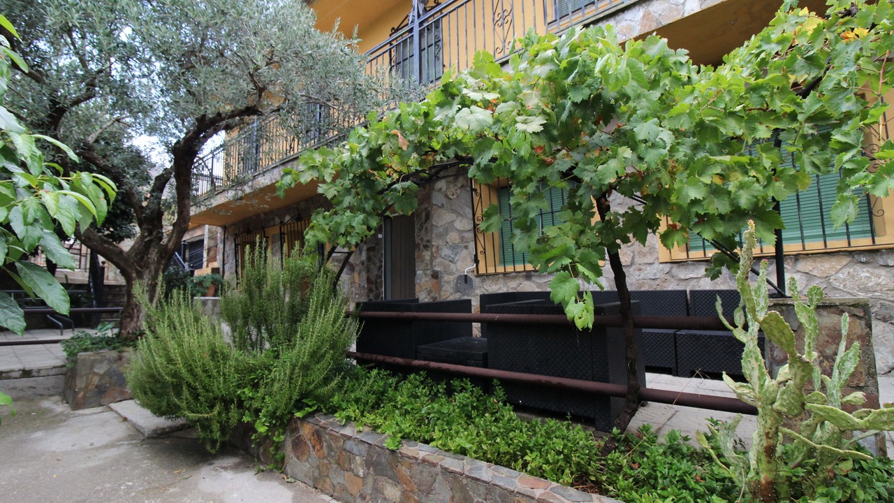 Photo of Outdoor in Valdelamatanza