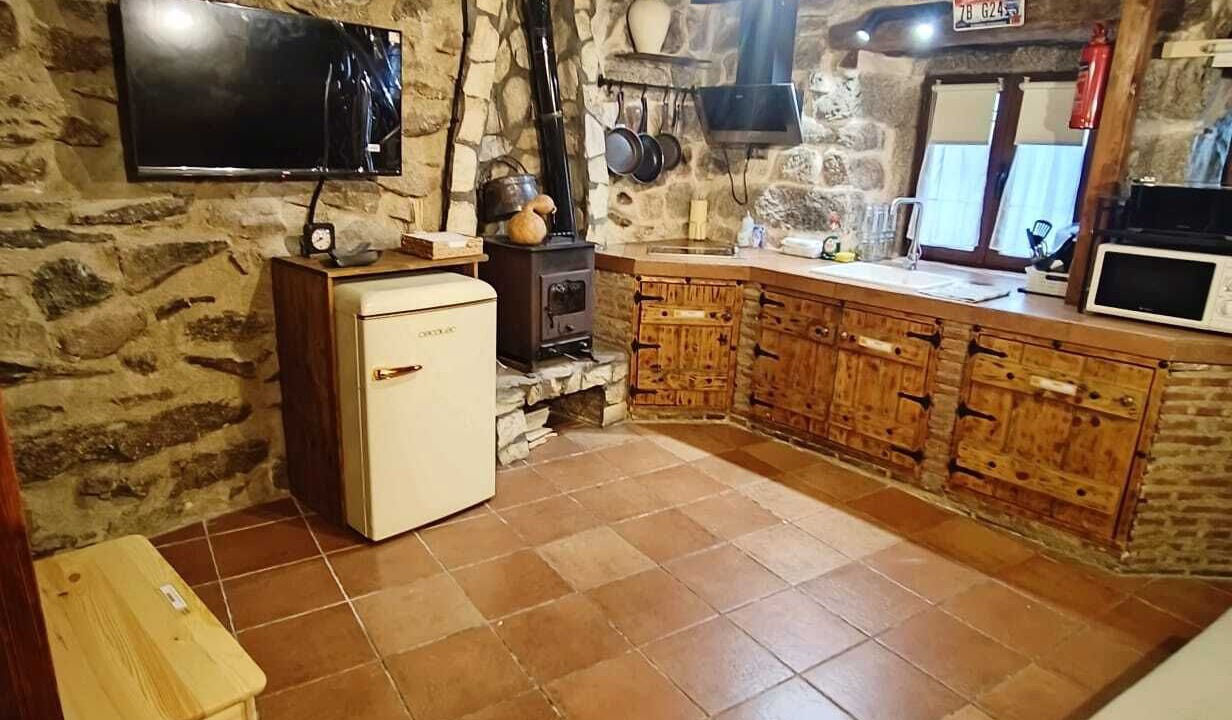 Photo of Kitchen in Navaluenga