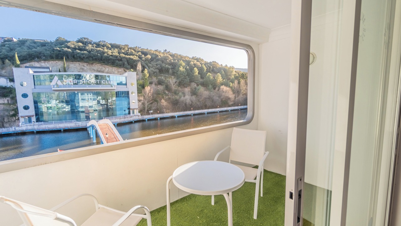 Photo of Outdoor in Los Angeles de San Rafael