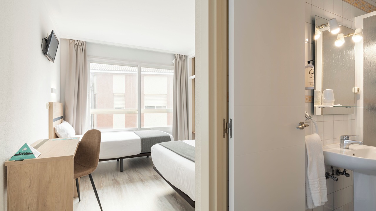 Photo of Bedroom in Ordes
