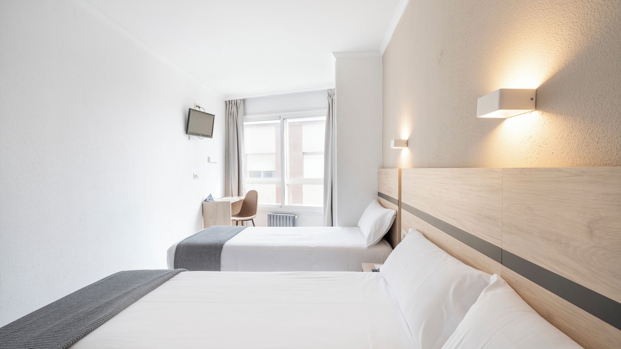 Photo of Bedroom in Ordes