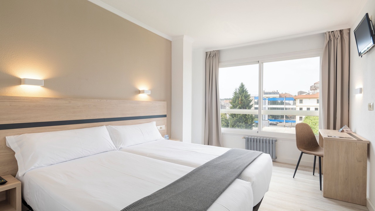 Photo of Bedroom in Ordes