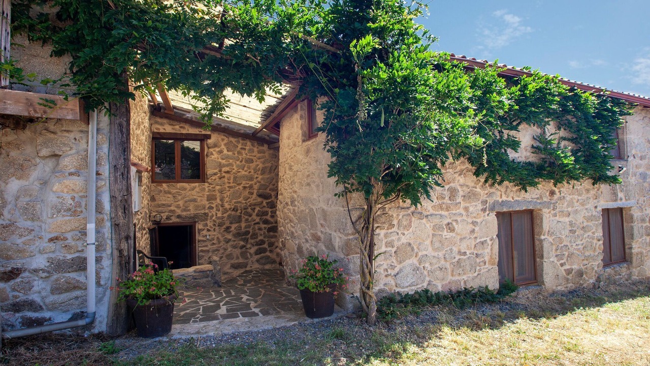 Photo of Outdoor in Panton