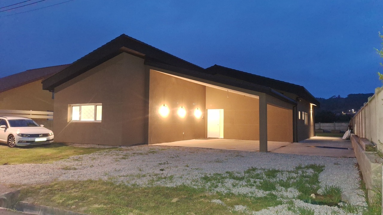 Photo of Outdoor in Naron