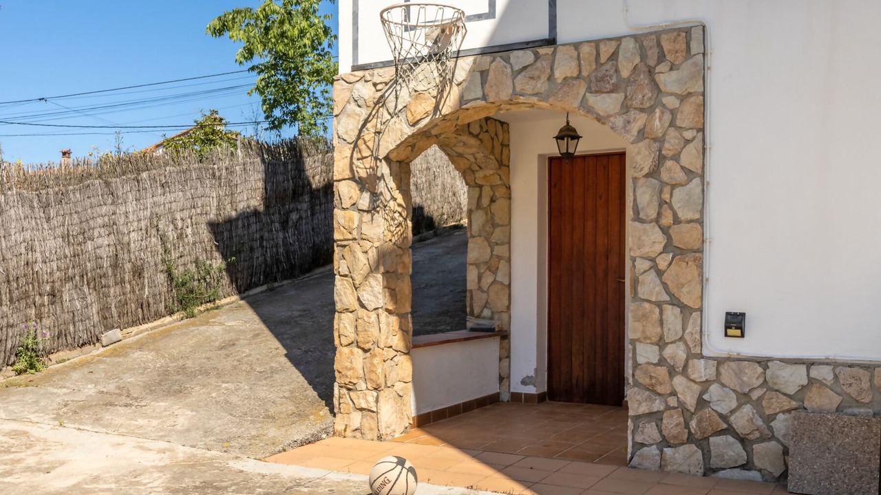 Photo of Outdoor in Can Carbonell