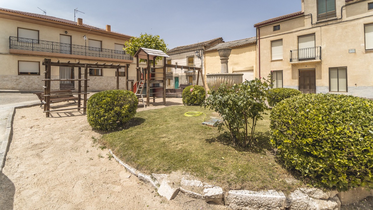 Photo of Outdoor in Melida