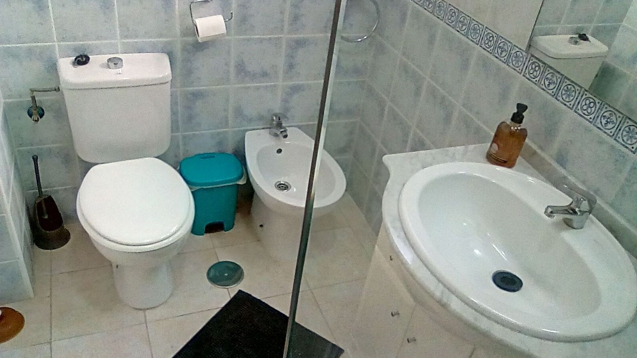 Photo of Bathroom in La Florida