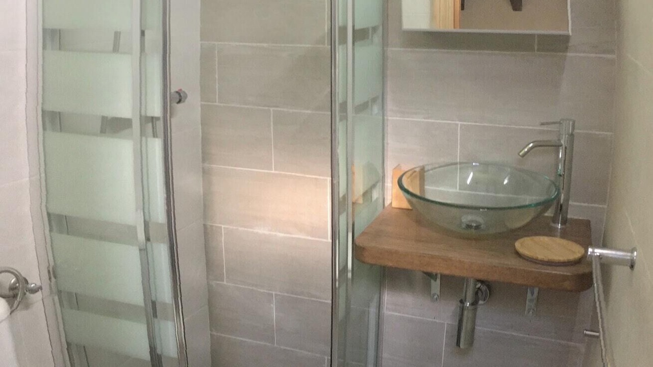Photo of Bathroom in Onis