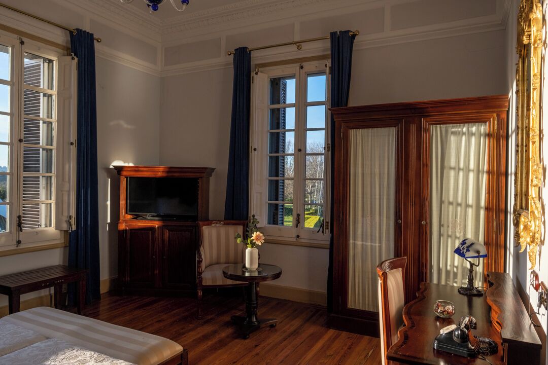 Photo of Bedroom in Naron