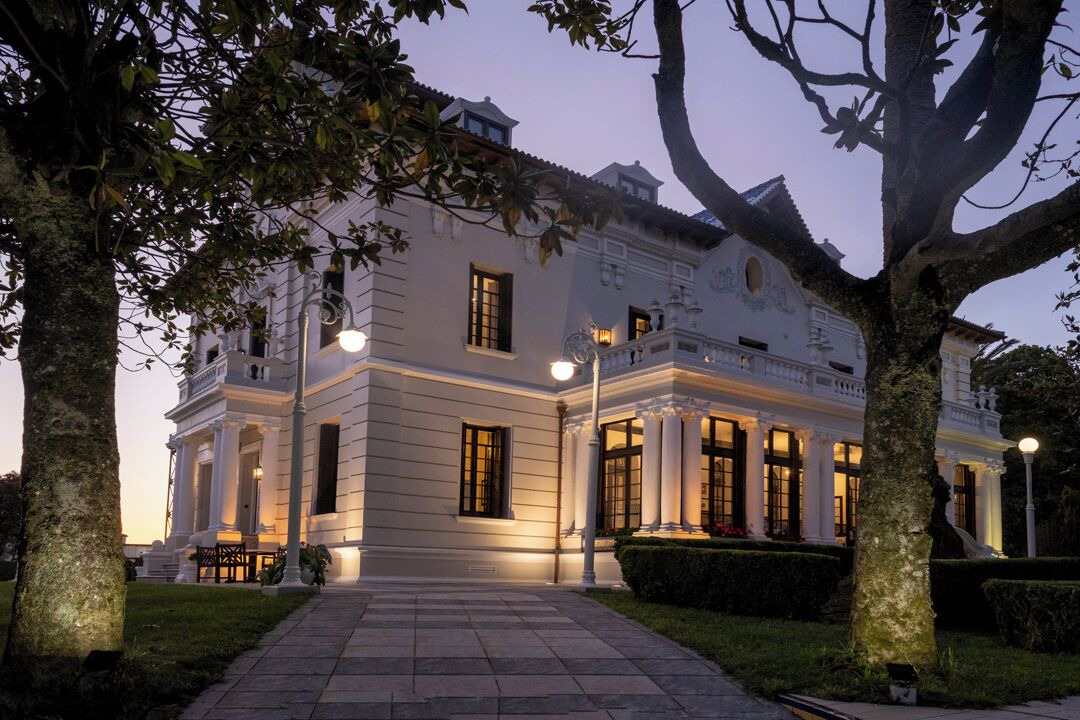 Photo of Outdoor in Naron