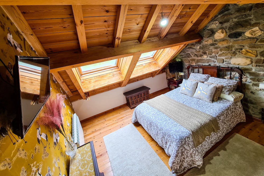Photo of Bedroom in Matallana de Torio