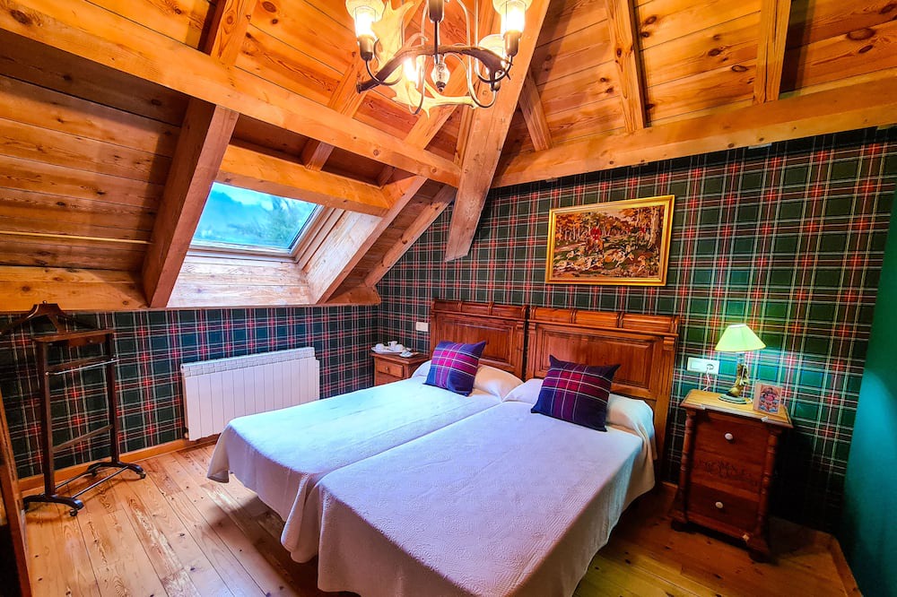 Photo of Bedroom in Matallana de Torio