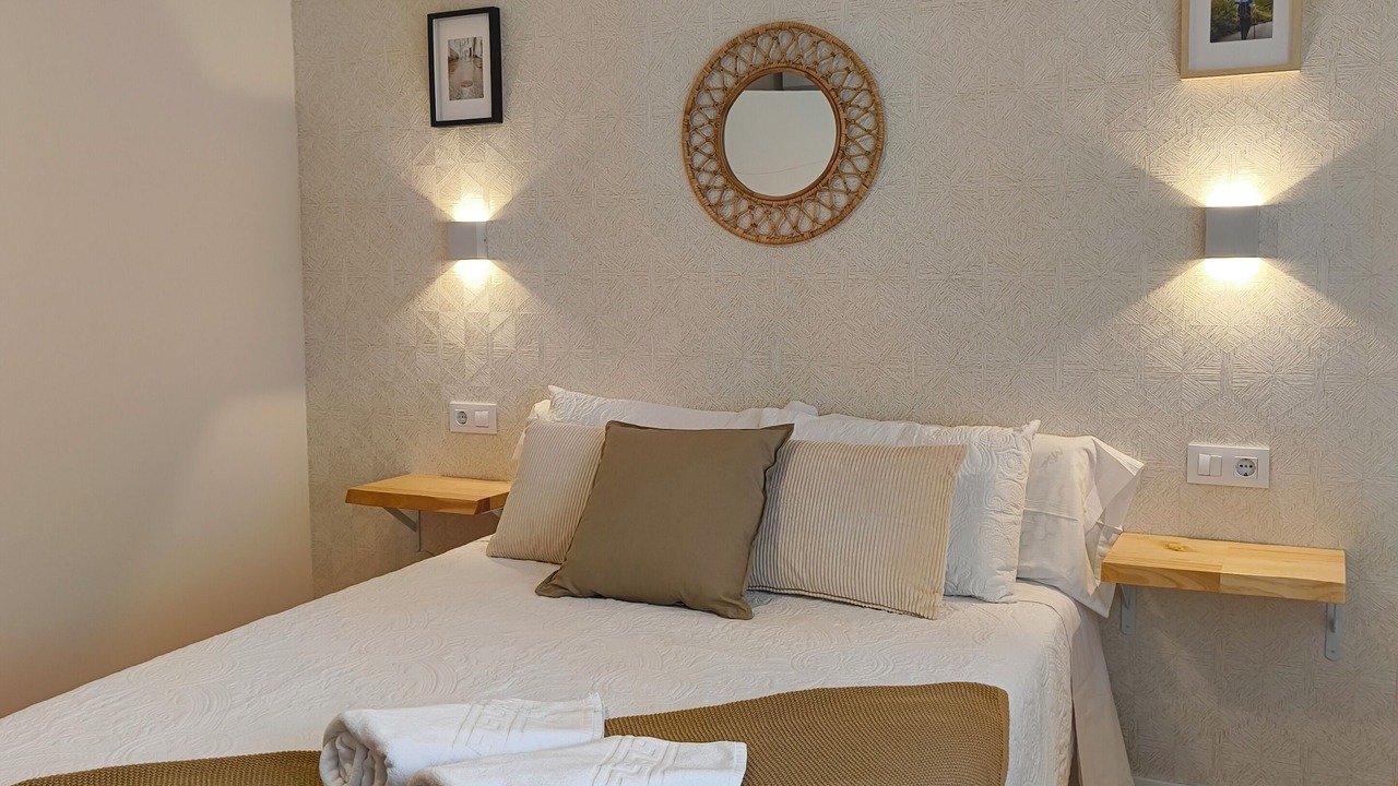 Photo of Bedroom in Padron