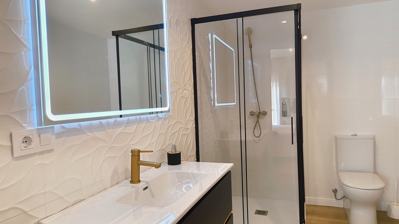 Photo of Bathroom in Padron